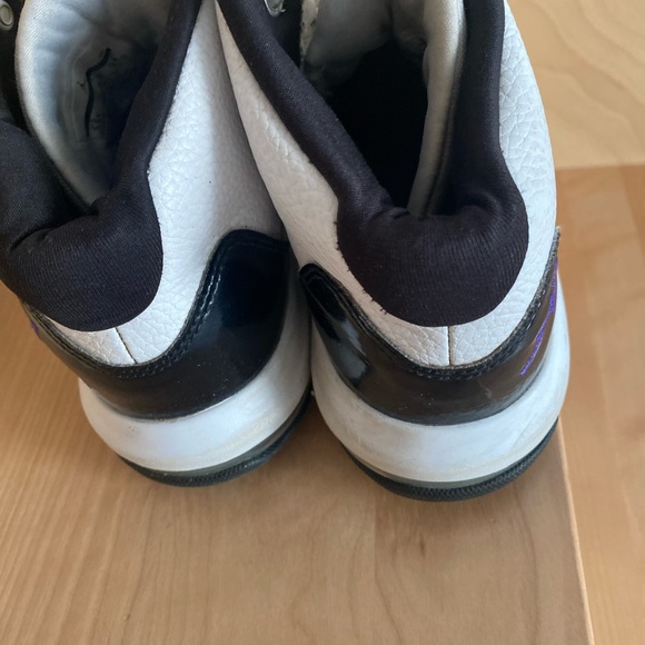 Air Jordan Max Aura Concord youth Size 5.5 - Picture 3 of 7